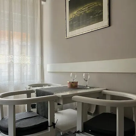 Daire Alma Panonia Apartments- Old Town Novi Sad